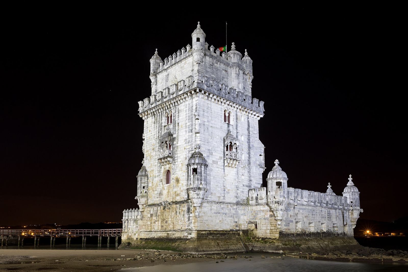 Torre de Belém bei Nacht